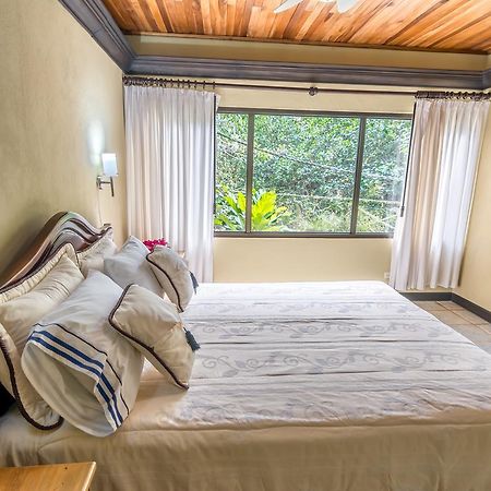 Kayak Lodge Damas Buitenkant foto