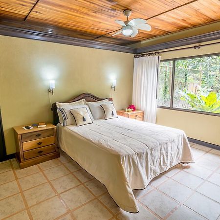 Kayak Lodge Damas Buitenkant foto