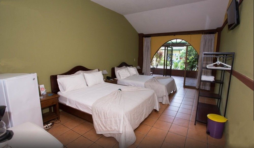 Kayak Lodge Damas Buitenkant foto