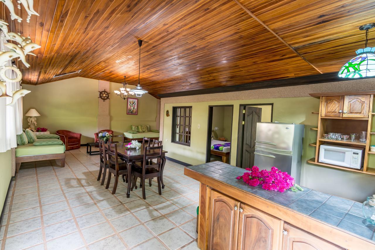 Kayak Lodge Damas Buitenkant foto
