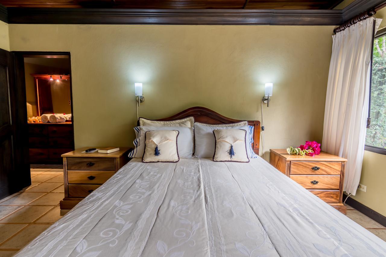 Kayak Lodge Damas Buitenkant foto