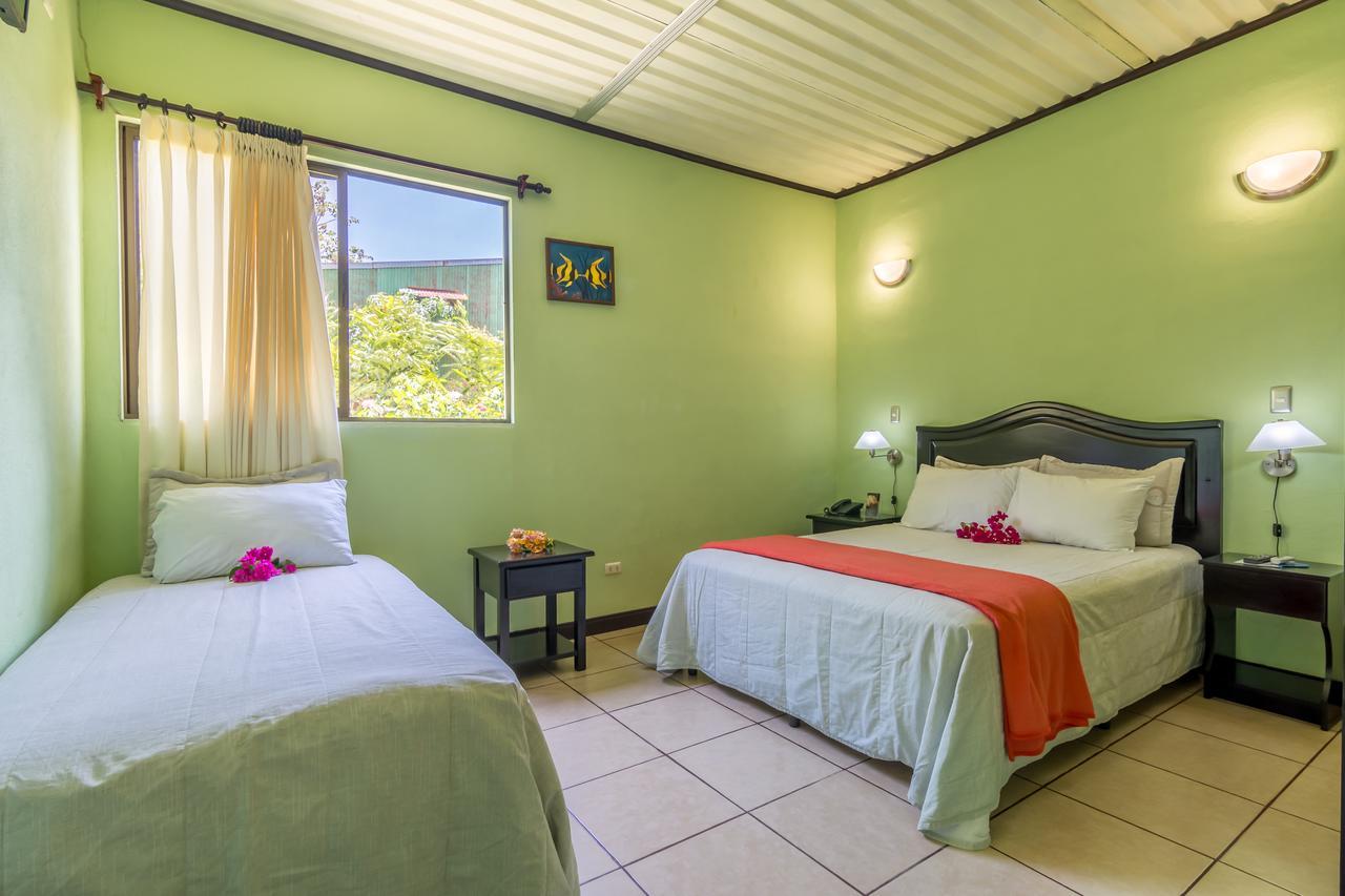 Kayak Lodge Damas Buitenkant foto