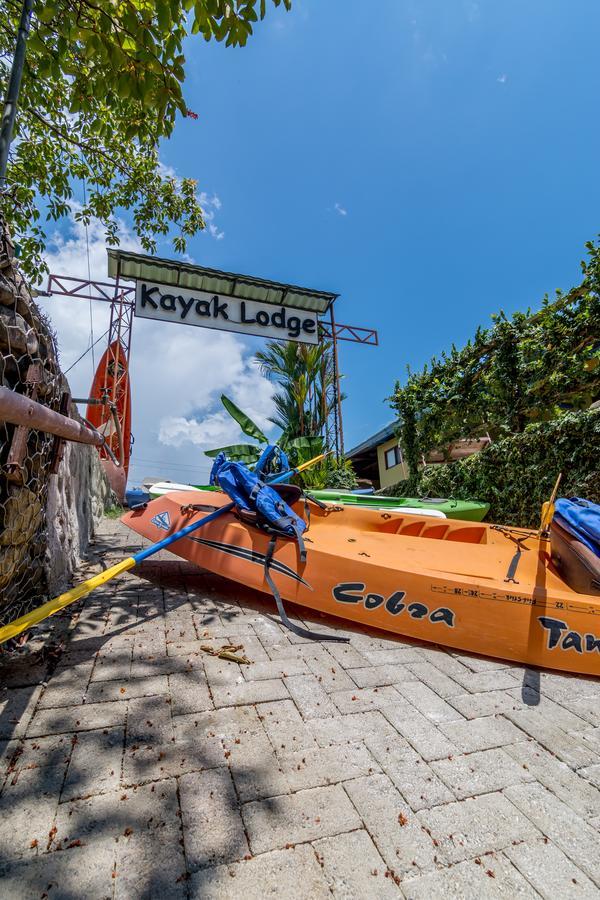 Kayak Lodge Damas Buitenkant foto