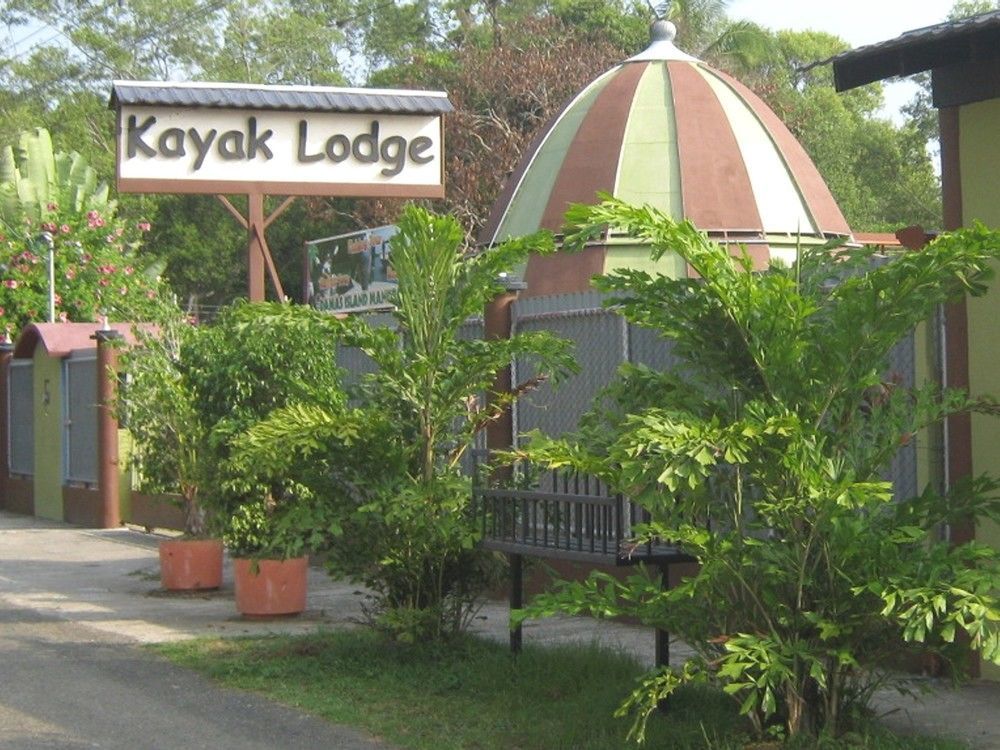 Kayak Lodge Damas Buitenkant foto